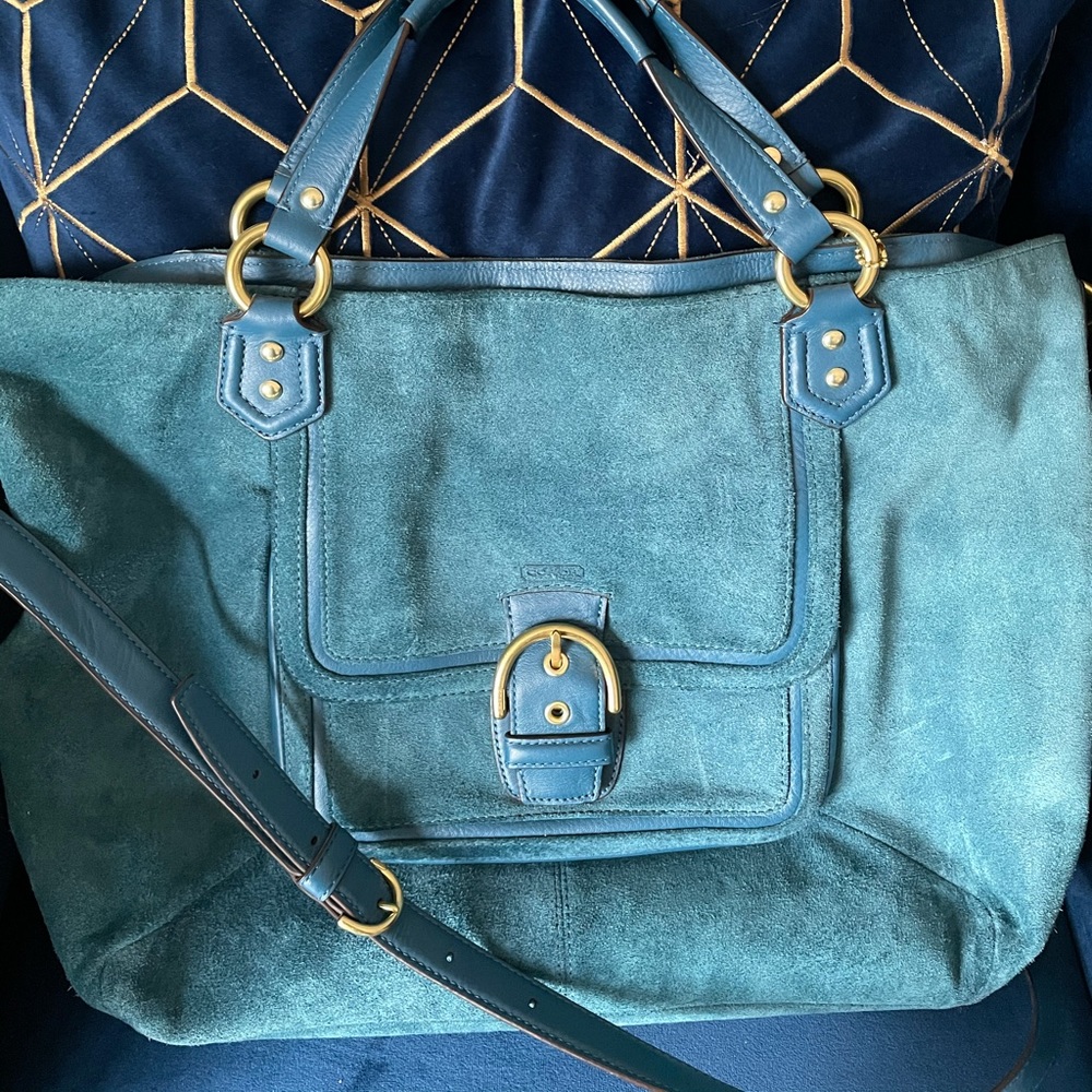 Authentic Coach satchel/shoulder Teal Color